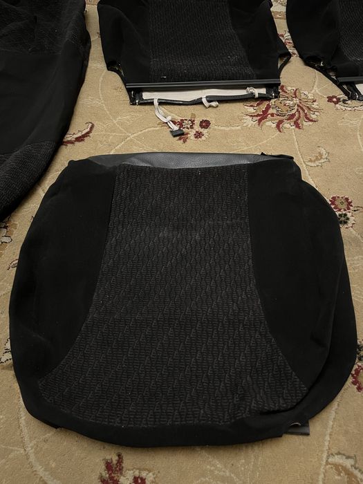 Обивки сиденья приора 2 люкс ( чисто обивки )