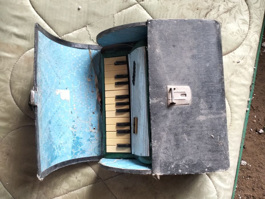 Продам гармошку малыш