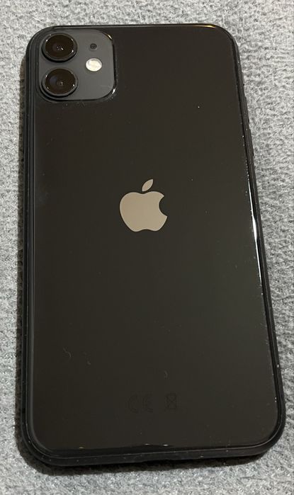 Продавам iphone 11