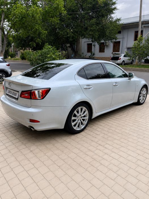 Lexus IS300 3L V6 2008
