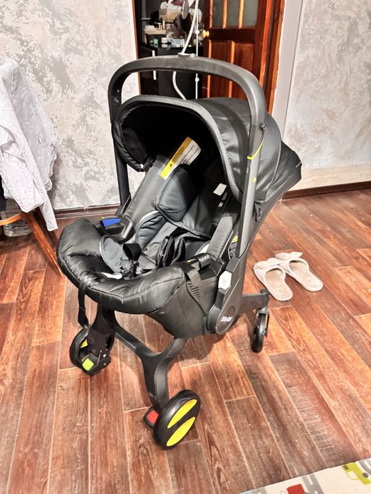 Коляска автокресло