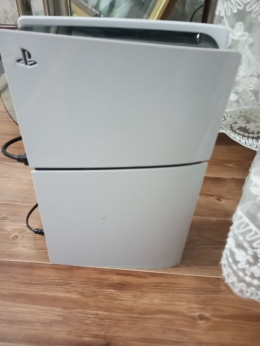 Плестейшен  5 слим