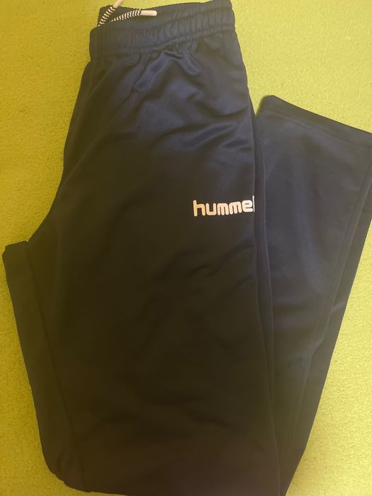 Анцунг долнище hummel