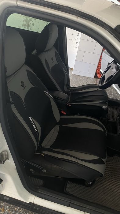 Продам чехлы для авто