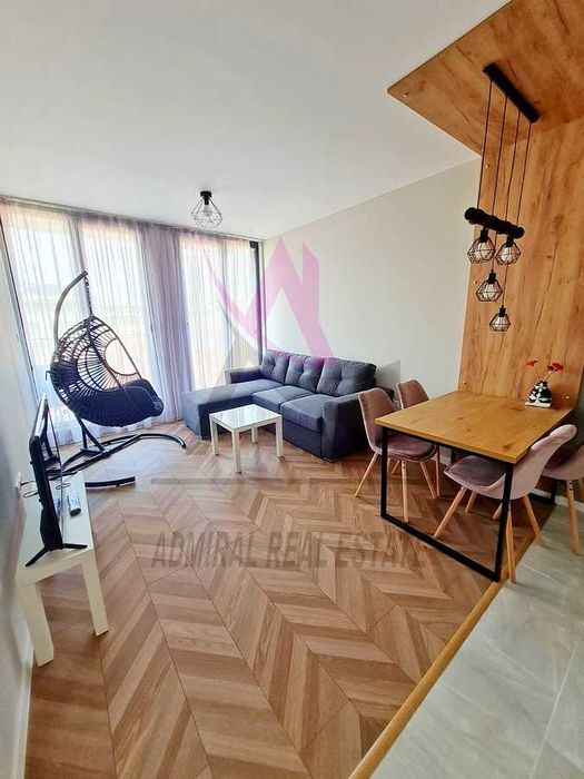 Дава се под наем Двустаен апартамент в Варна, Център - 55 кв.м за 850 € - Снимка #1