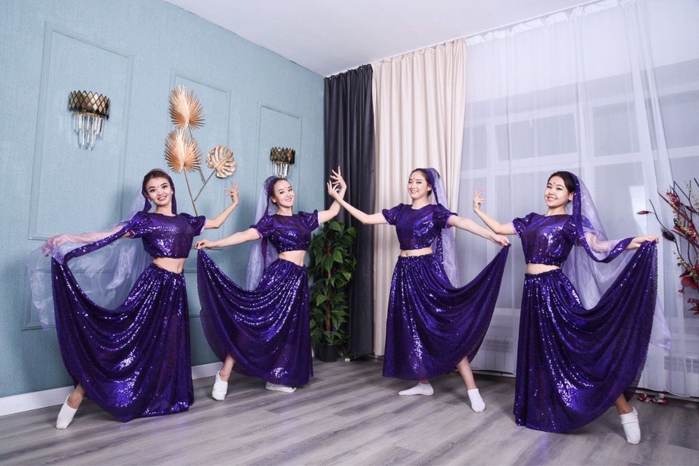 Индийский костюм сатылады