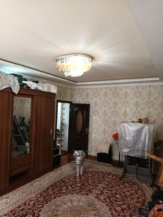 Bankiskiy Kartika 3 xona 86 kv