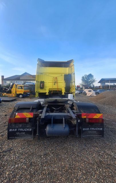 Dezmembrez Daf XF 105 generatia [2005 - 2013] Cap tractor MX13