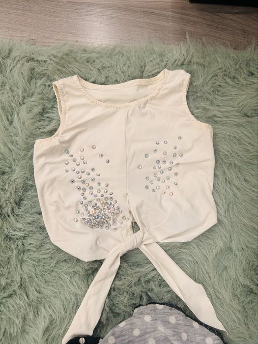 Costum de dans pentru fete