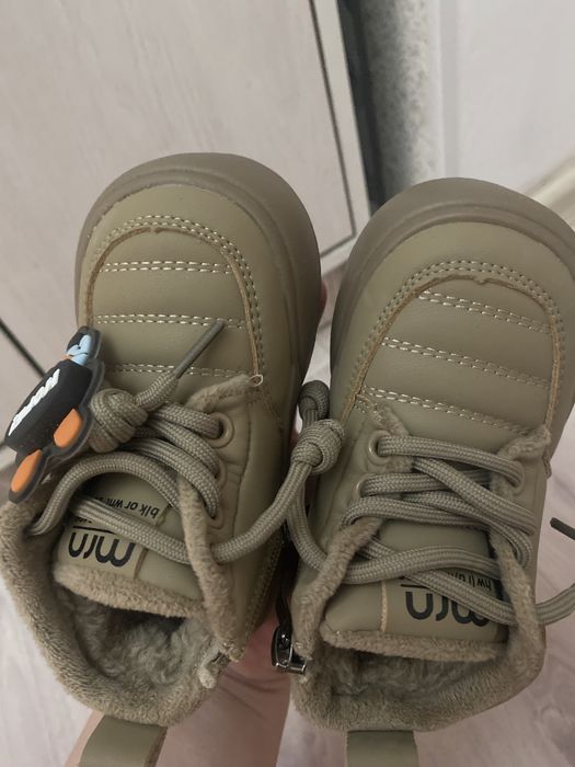 Новая детская обув с начосом