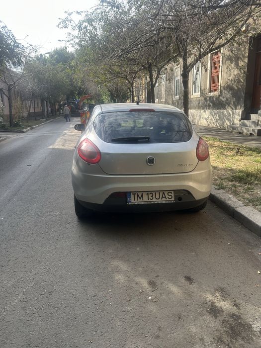 Vand Fiat Bravo 2011 sau schimb orga Korg