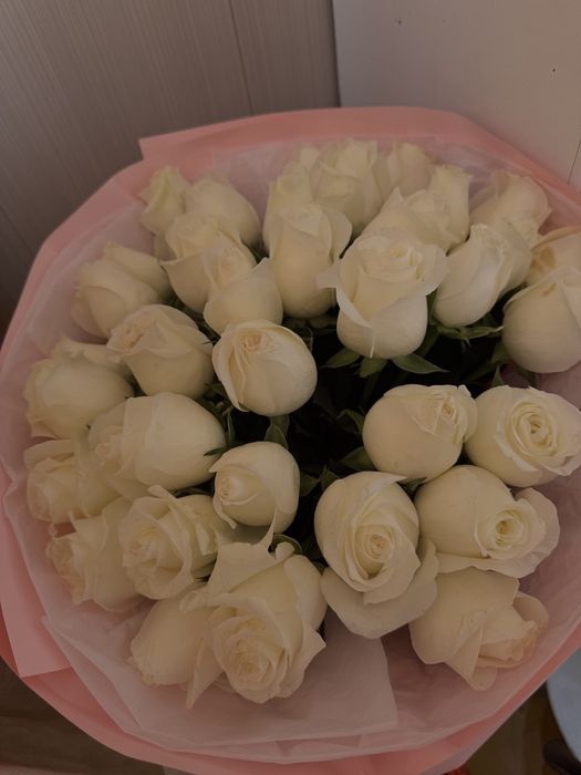 Продам букет из белых роз