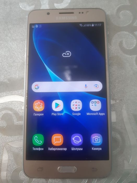 Редми 8,64,Самсунг J5,16гб.