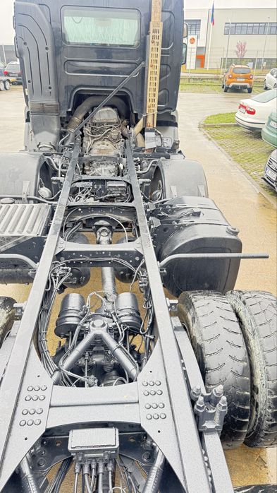 Renault  kerax 8x4 500 cp