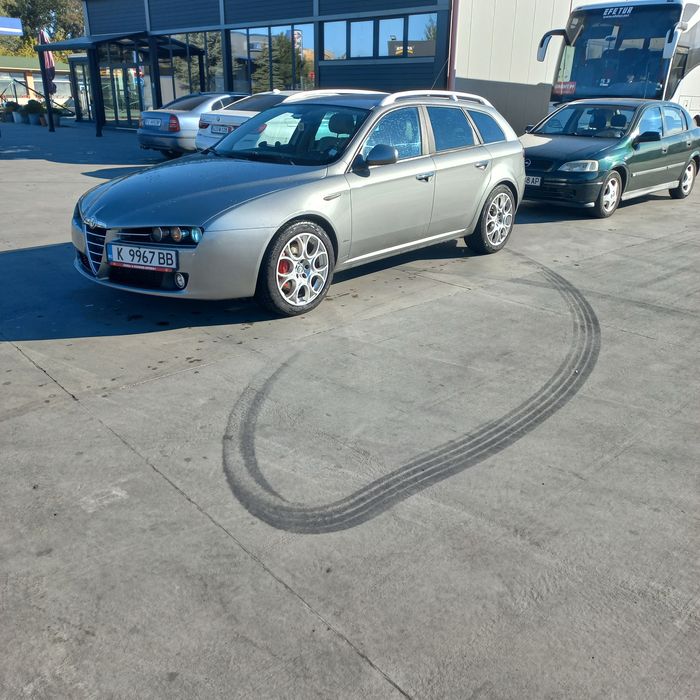 Алфа Ромео 159 2.4 200кс автомат