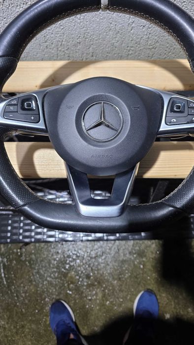 Волан за Mercedes E-класа W213