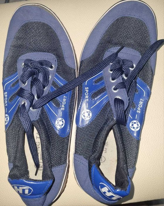 Мужские спортивные кеды Heng Tai 43 размера в новом состоянии