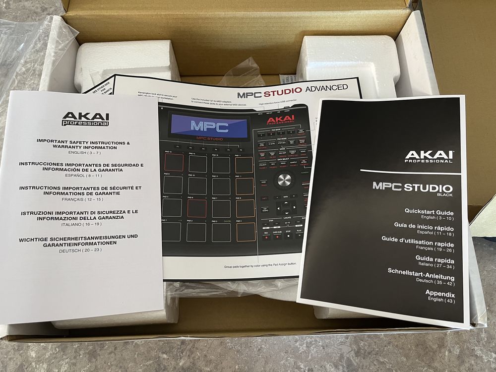 Akai MPC Studio Black Edition гр. София Бояна • 