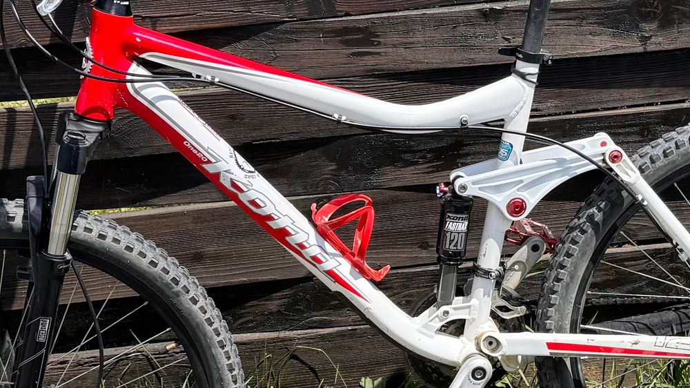 Vând bicicletă Kona ONE20 Full Suspension 26”