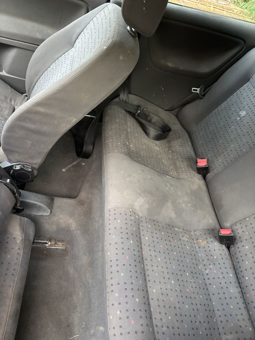 Vând vw polo 1.0 benzina