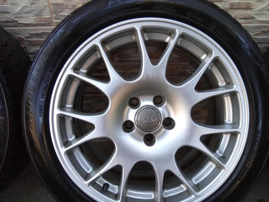 Гуми за Ауди чисто нови