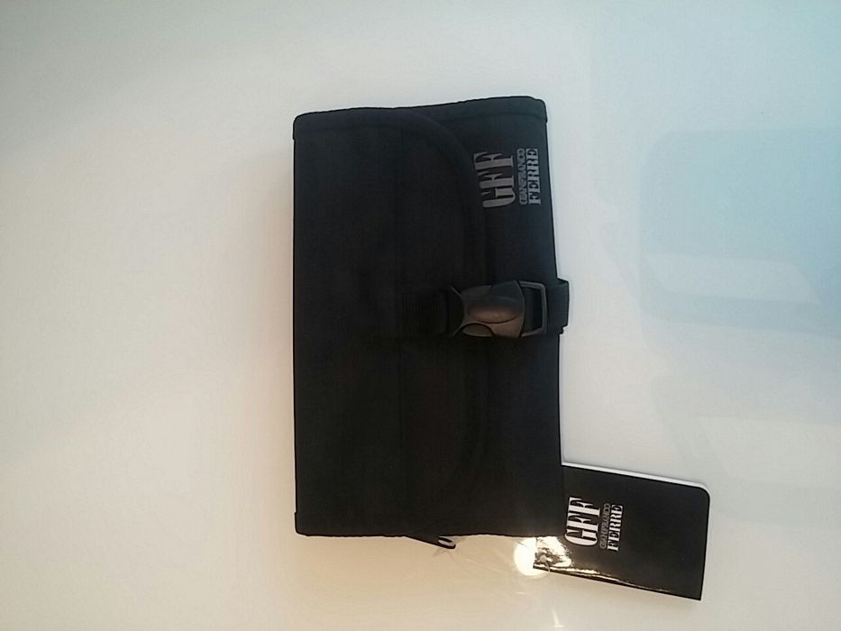 Несесер с аксесоари GFF