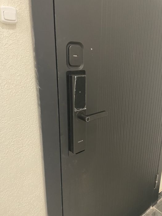 Смарт замки. Установка продажа сервис