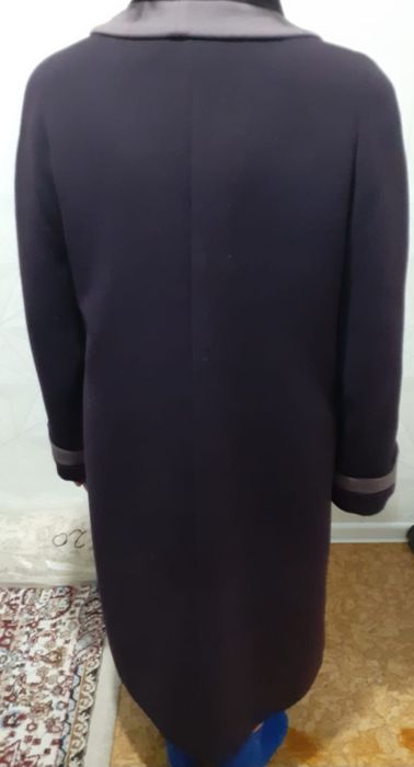 Продам демисезонное пальто