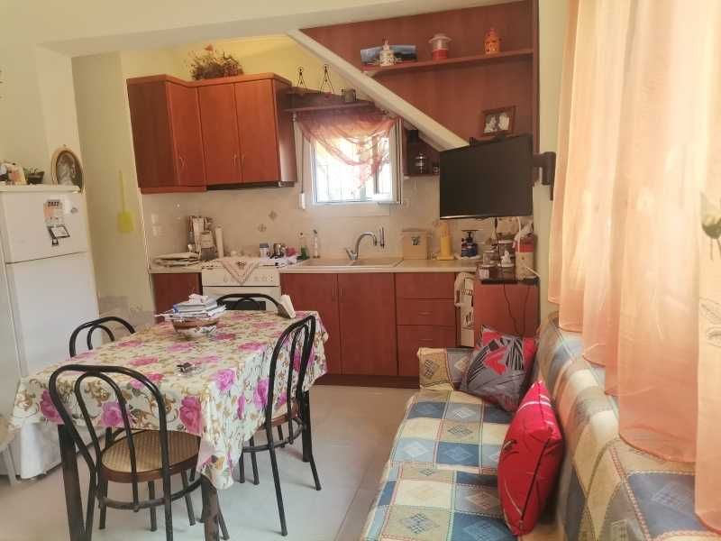 Къща на два етажа в Паралия Каряни