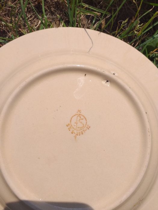 Farfuri traditionale vechi