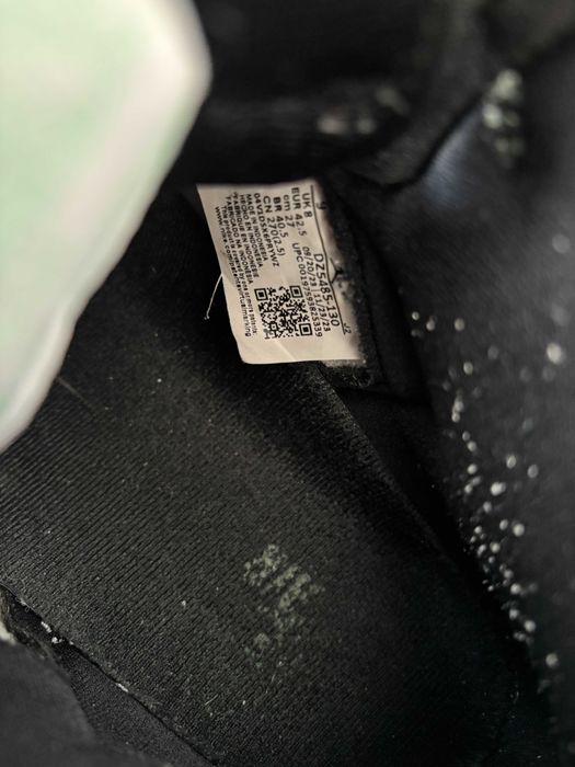 Vand colectie Jordan 1 Retro Mid