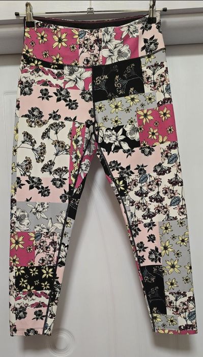 Дамско оригинално клинче.    Като ново. CALVIN K