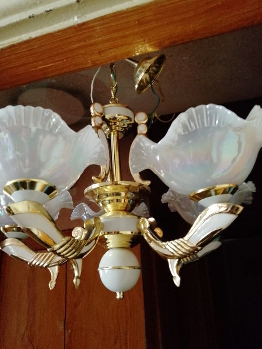 Люстра импортная, 5-ти рожковая