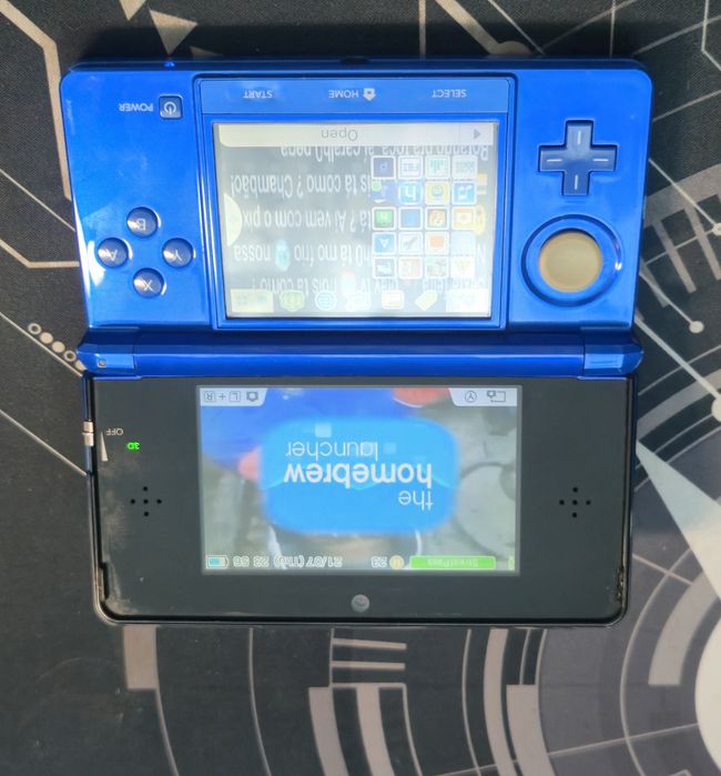 Nintendo 3DS – Modat, stare foarte bună, card 32GB inclus