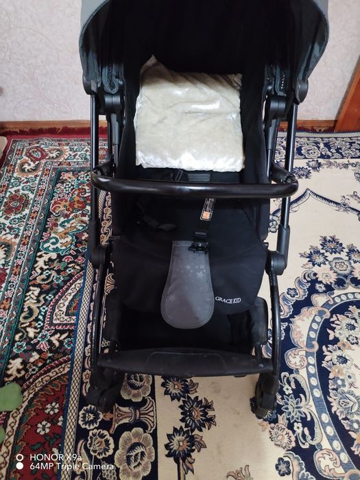 Продам удобный  комфортный коляска