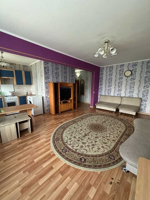 Продам 3-х ком. квартиру Центр