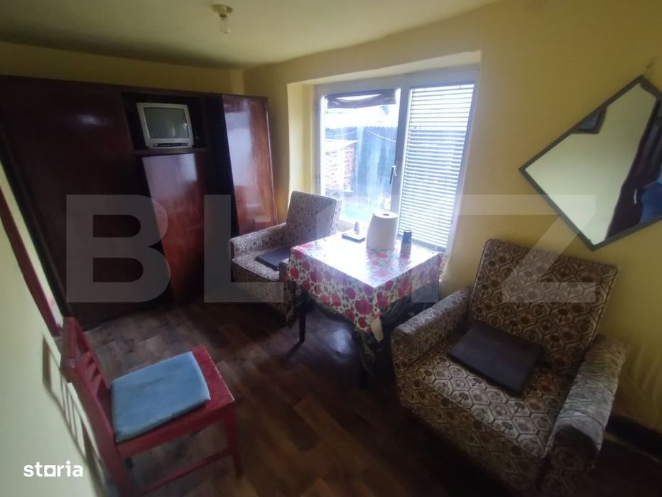 Casa batraneasca, 70 mp, teren 25 ari, orasul Beclean