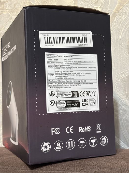 Продам новый проектор