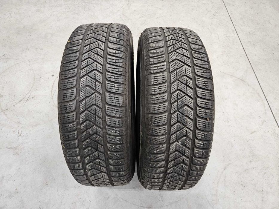 2 Anvelope de IARNA 215.65.17 'Pirelli' [dot 2022]; stare buna