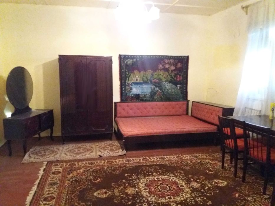 Casă Cermei central Front stradal 50 m, teren 2880 mp, dependințe