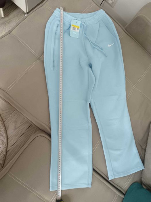 Pantaloni sport Nike, marimea S