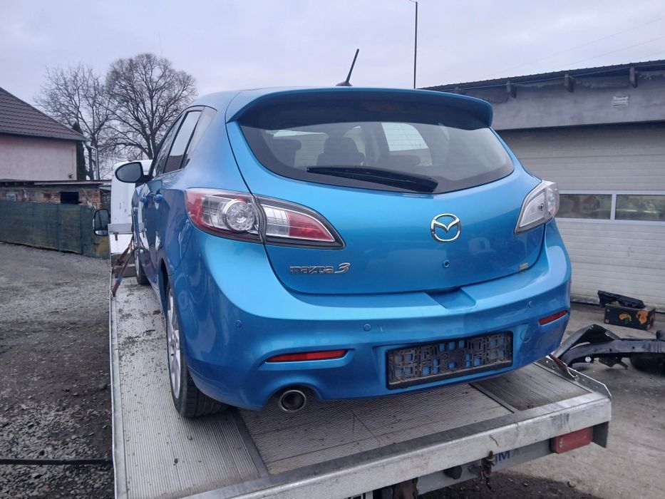 Dezmembrez Piese Mazda3 din 2012