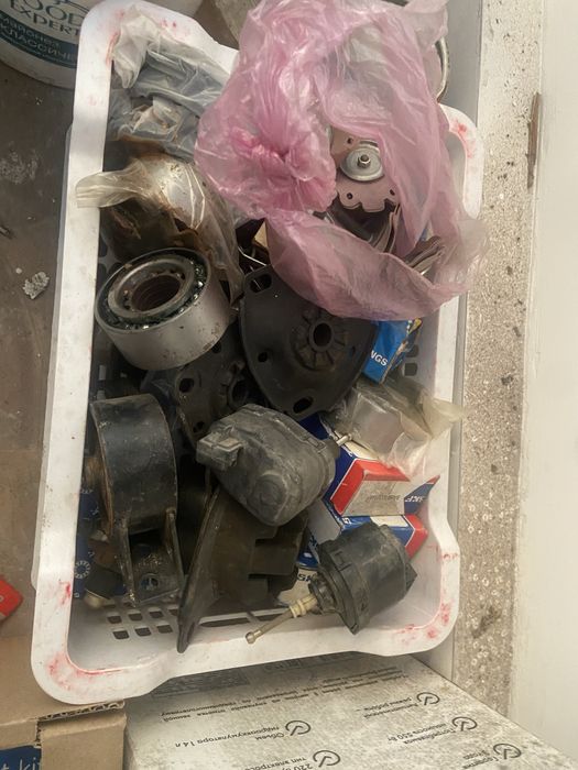 Продам много запчастей