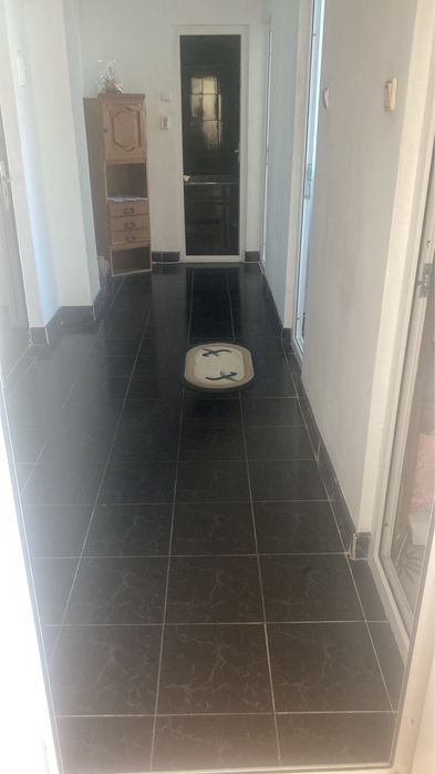 Închiriez apartament 2 camere decomandat, Slobozia, str. Mihai Eminescu