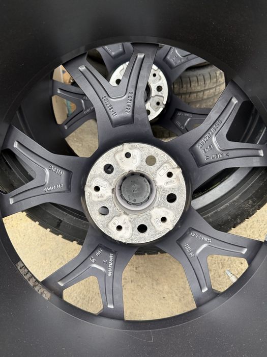 Оригинални 275/40 315/35 21' BMW X5 X6 X7 джанти зимни гуми Pirelli