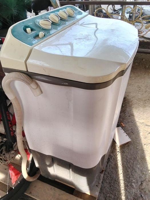 Продается холодильник, стиральная машина