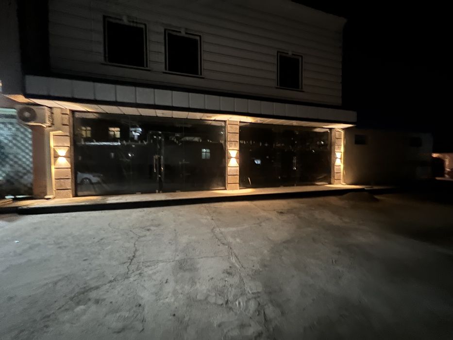 Бино сотилада ичидаги барча  жихозлар билан 240