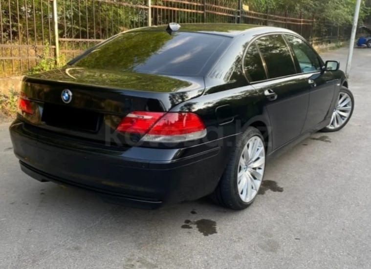Бмв bmw 750 в отличном состоянии