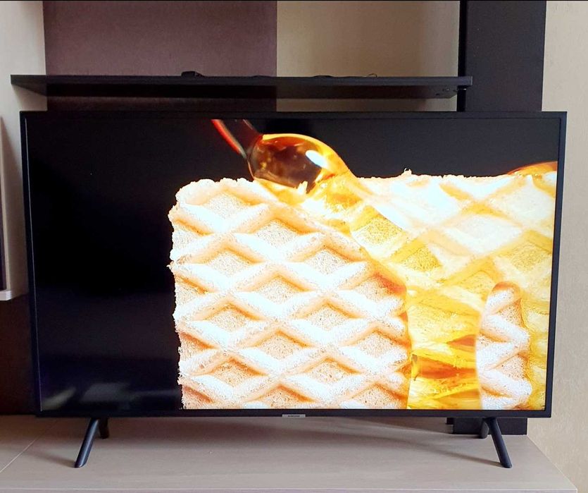 4К Samsung 109cm оригинал