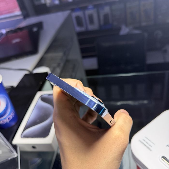 lPhone 13 pro Blue. 256 Gb 85% Holati yaxwi